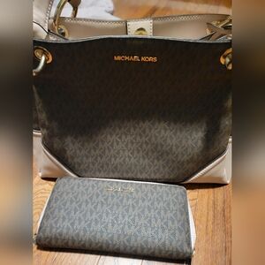 Michael Kors Black and Cream Shoulder Bag With Wallet